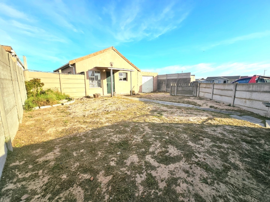 2 Bedroom Property for Sale in Beverly Park Western Cape